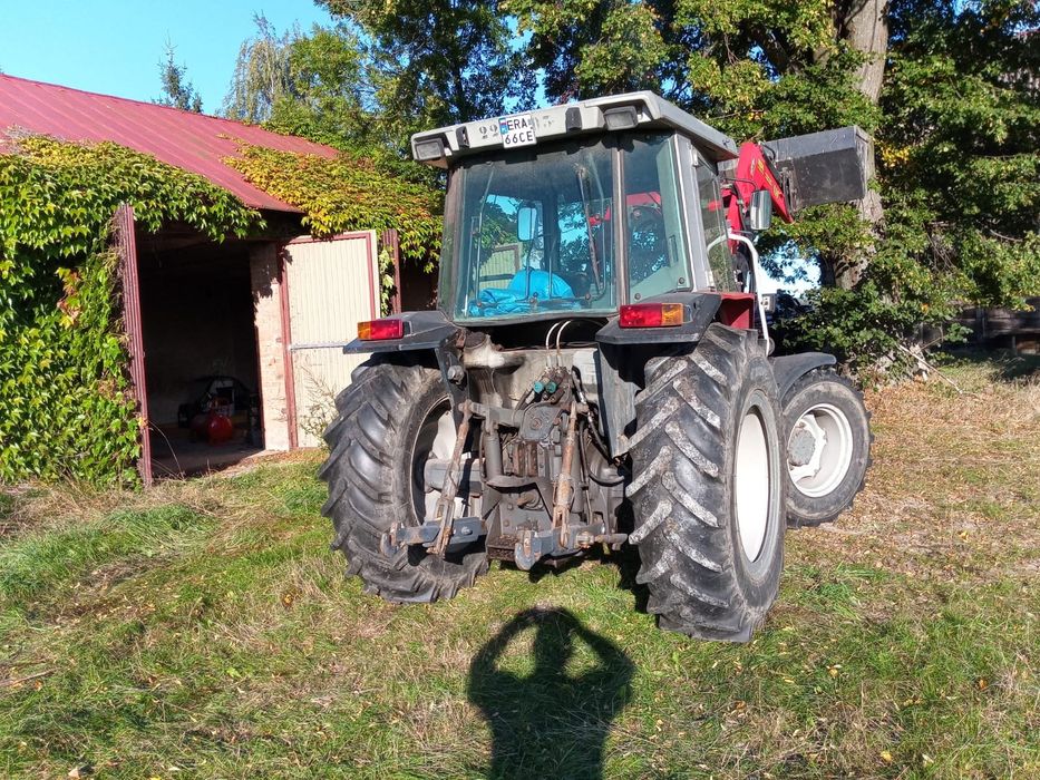 Sprzedam Ciągnik MF 3065