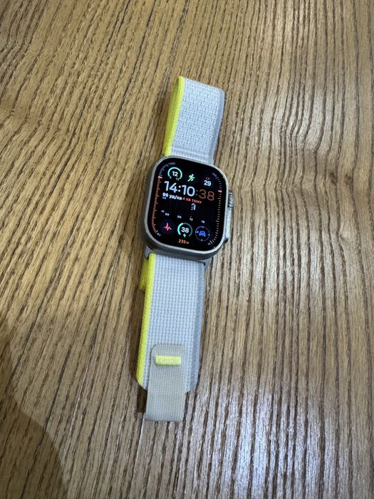Apple Watch Ultra 49mm.