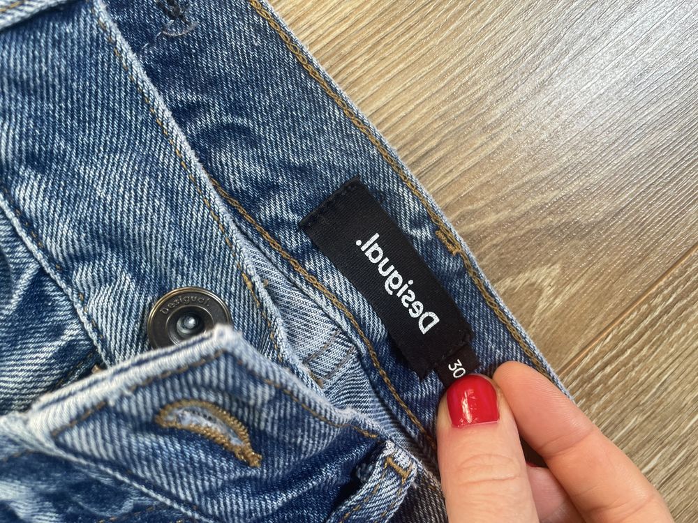 Męskie jeansy Desigual rozmiar 30