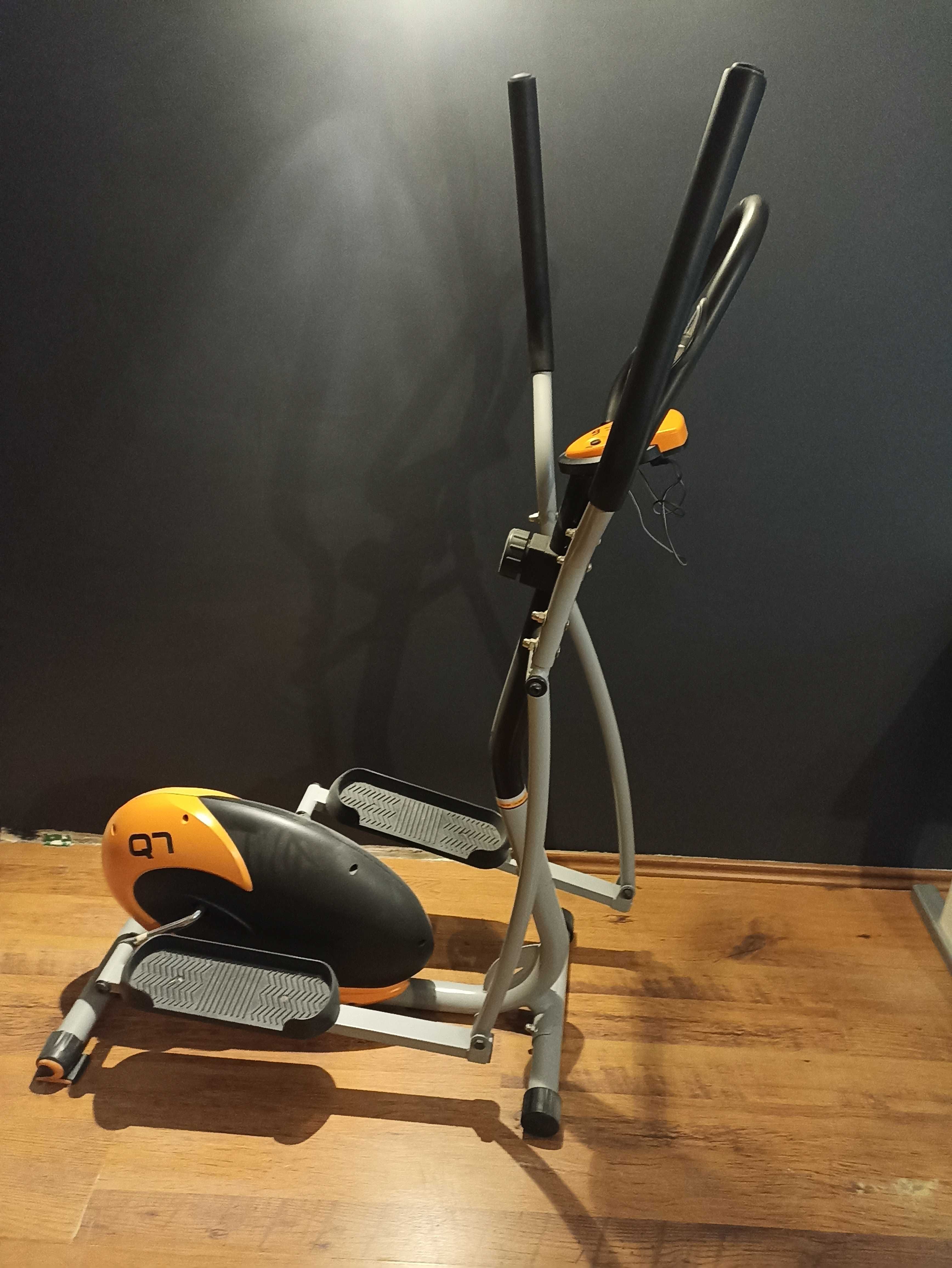 Rower do ćwiczeń Q7