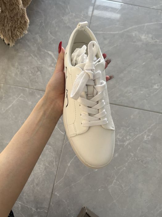 Кеди Calvin Klein Maddie White — оригінал, топ стан, 38 розмір
