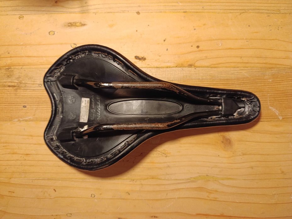 Banco de bicicleta BTT Decathlon - EM ÓTIMO ESTADO -