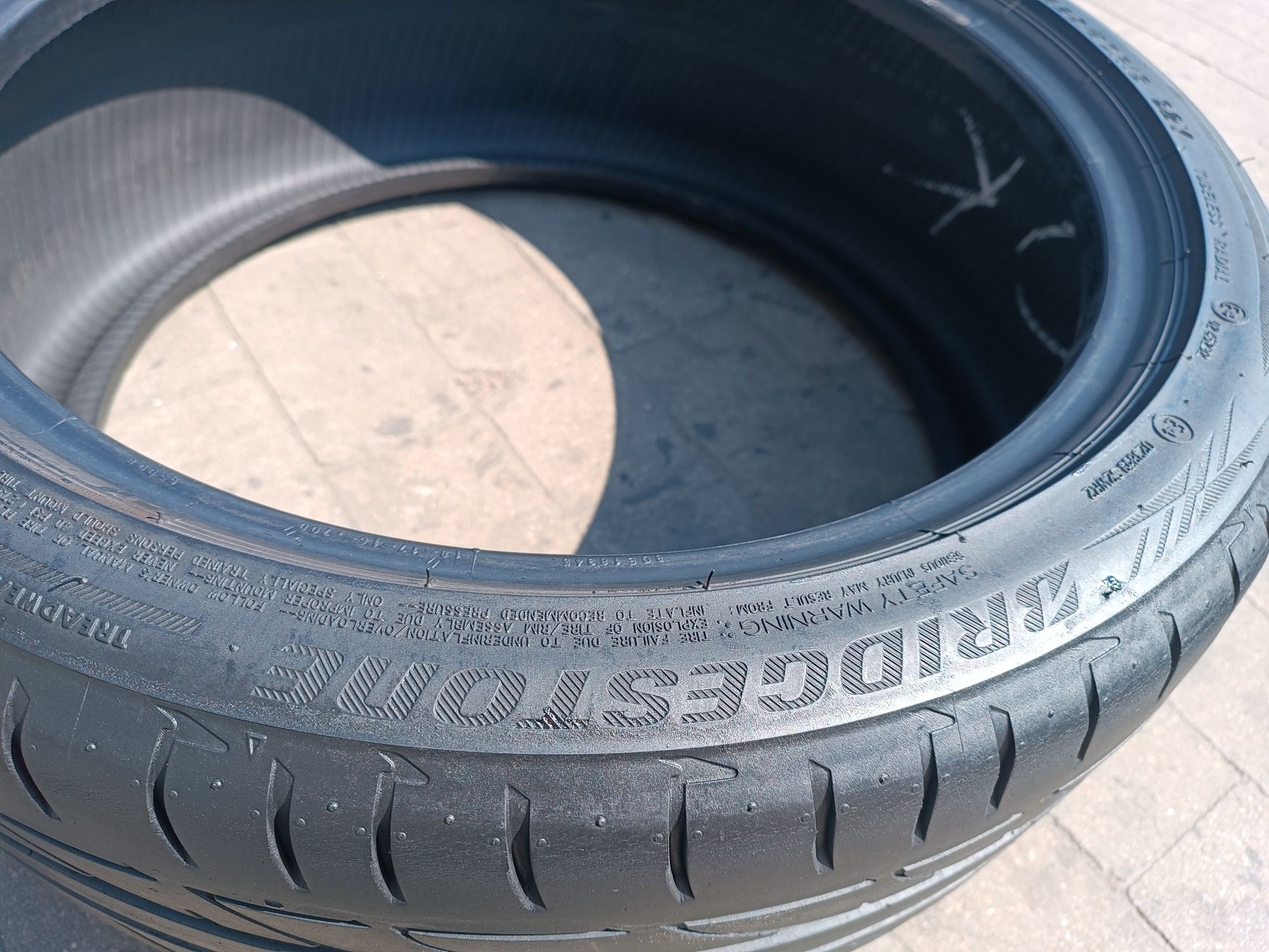 225/40R18 Bridgestone Potenza S001 92 Y