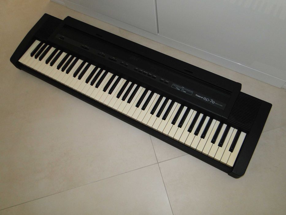 Super Piano Cyfrowe ROLAND EP-7E.Piękne Brzmienie.Wbudowane Głośniki