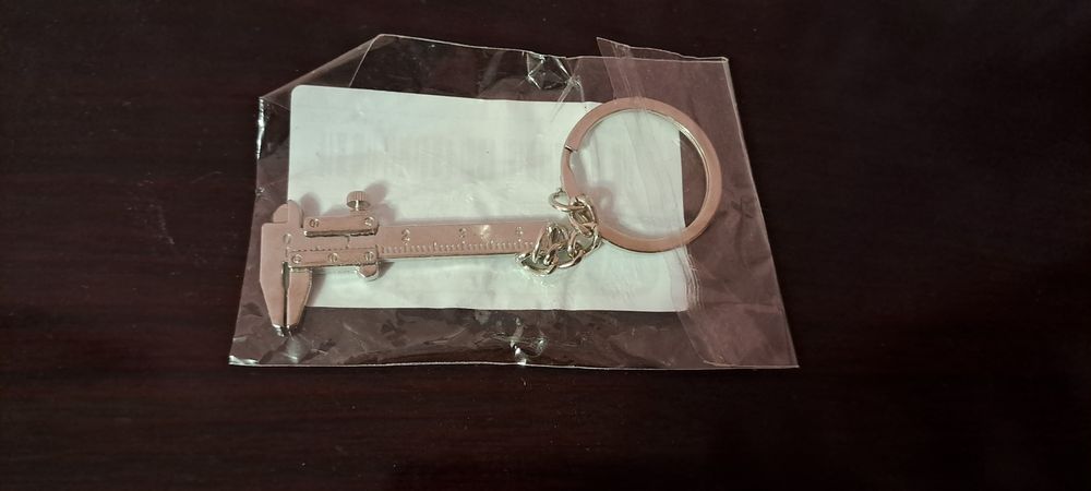 Штангенциркуль брелок-сувенір