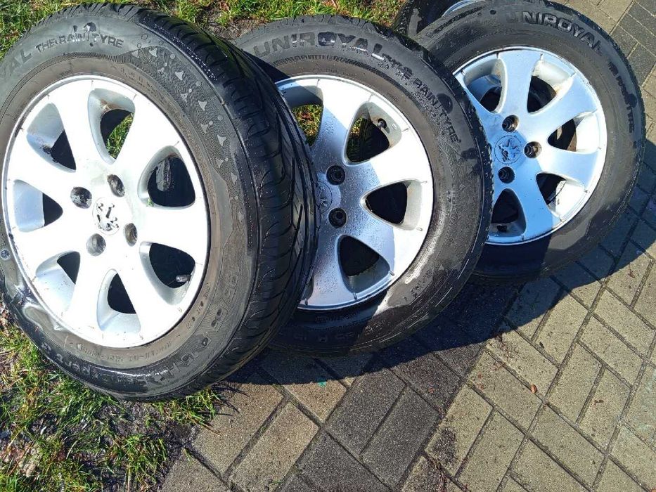 Alufelga Opony 4sztuki , alufelgi Peugeot Uniroyal 195 65 R15 RainType