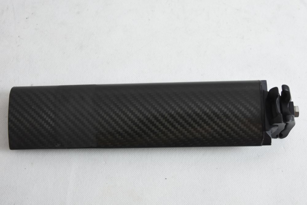 sztyca łezka carbon !! 65mm x 29,5mm !! 26cm !