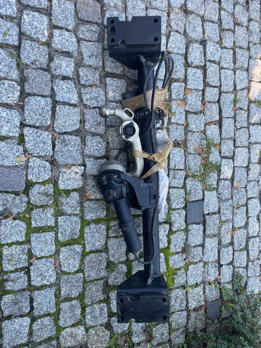 Hak elektryczny Porsche Panamera