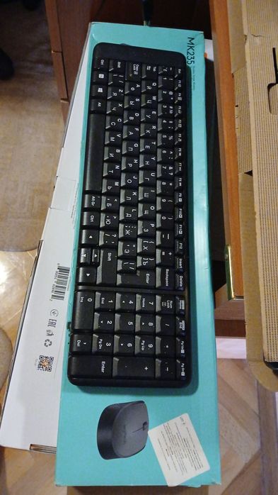 Клавіатура Logitech MK235