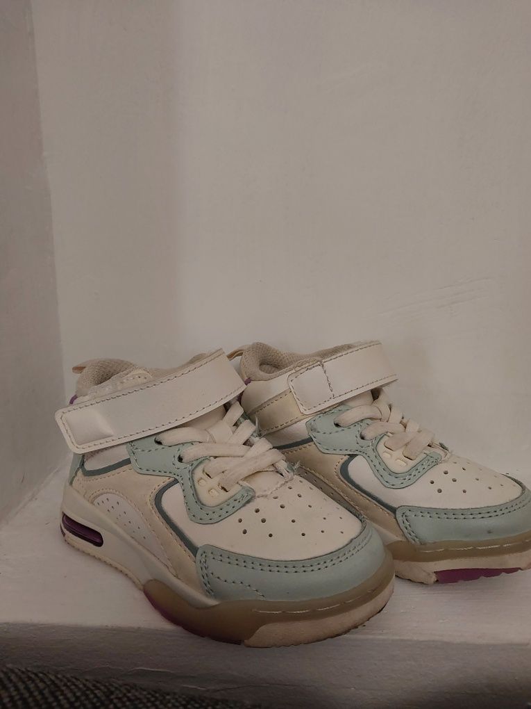 Buty sportowe adidasy za kostkę Zara 23