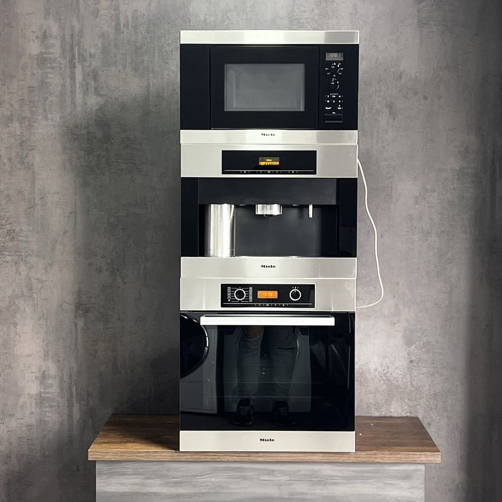 3в1 КОМПЛЕКТ духовой шкаф Miele H5461B кофемашина CVA5060 СВЧ M8160