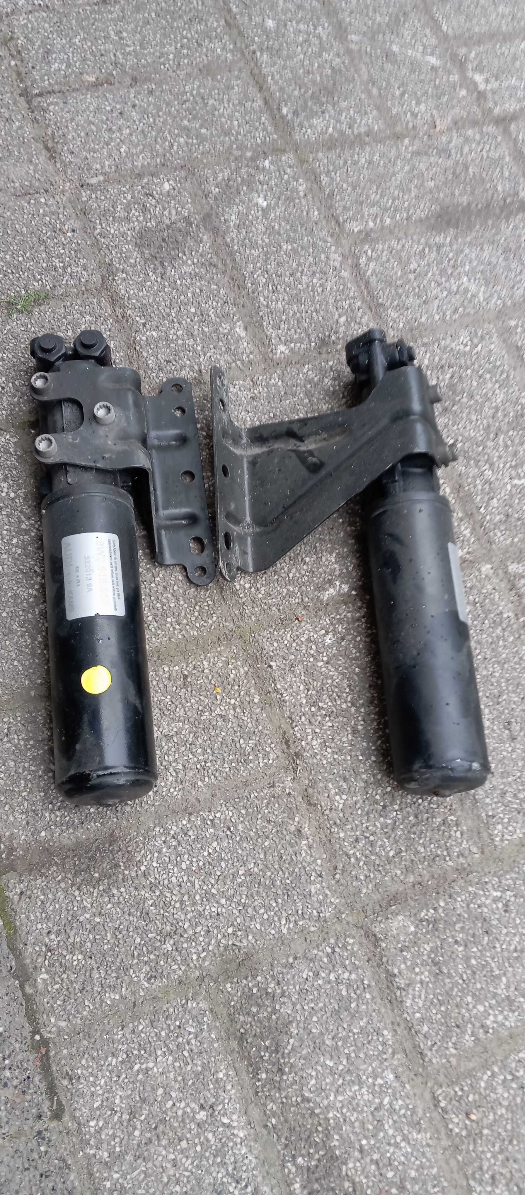 zawór amortyzator zawieszenia tył audi rs4 b9 rs5 8w0 lewy prawy