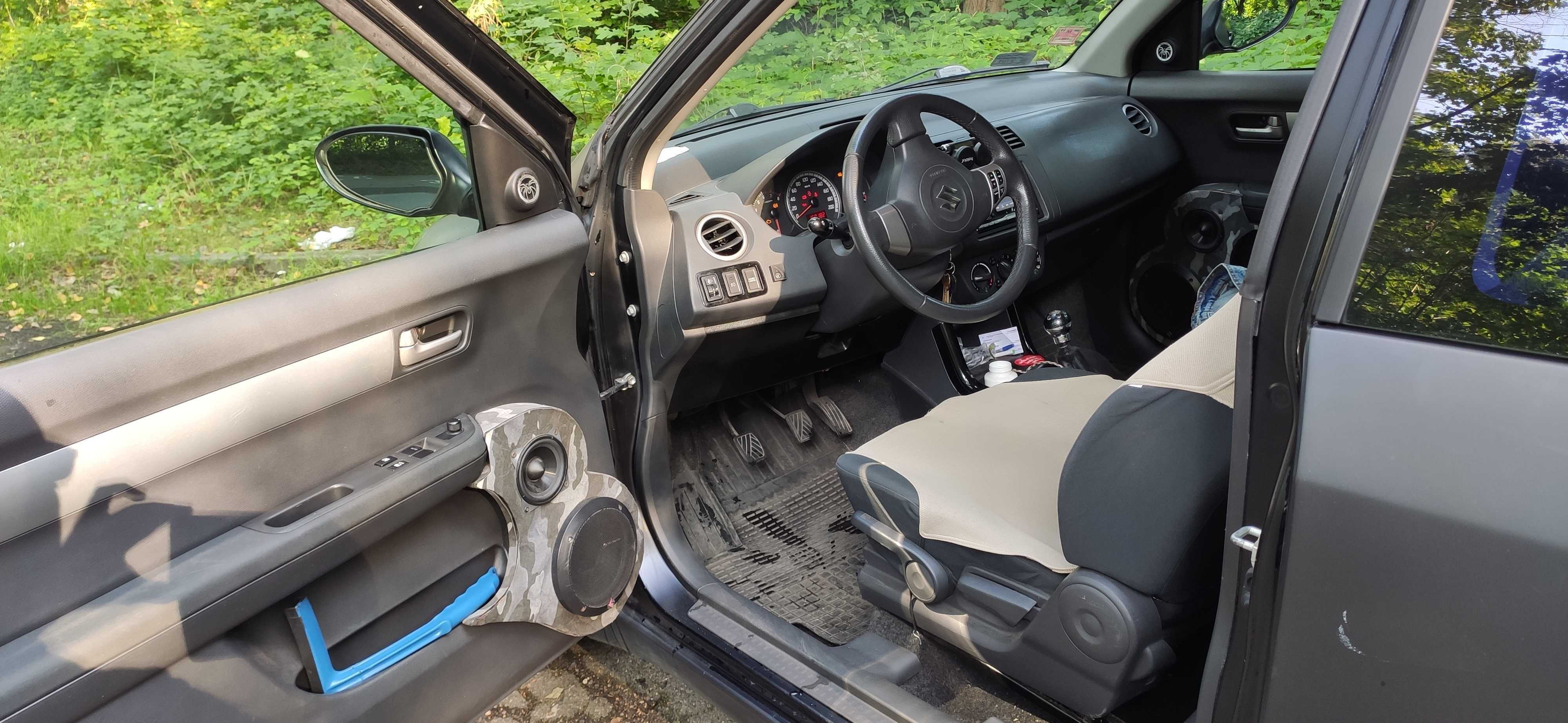 Sprzedam Suzuki Swift - wersja specjalna 2008