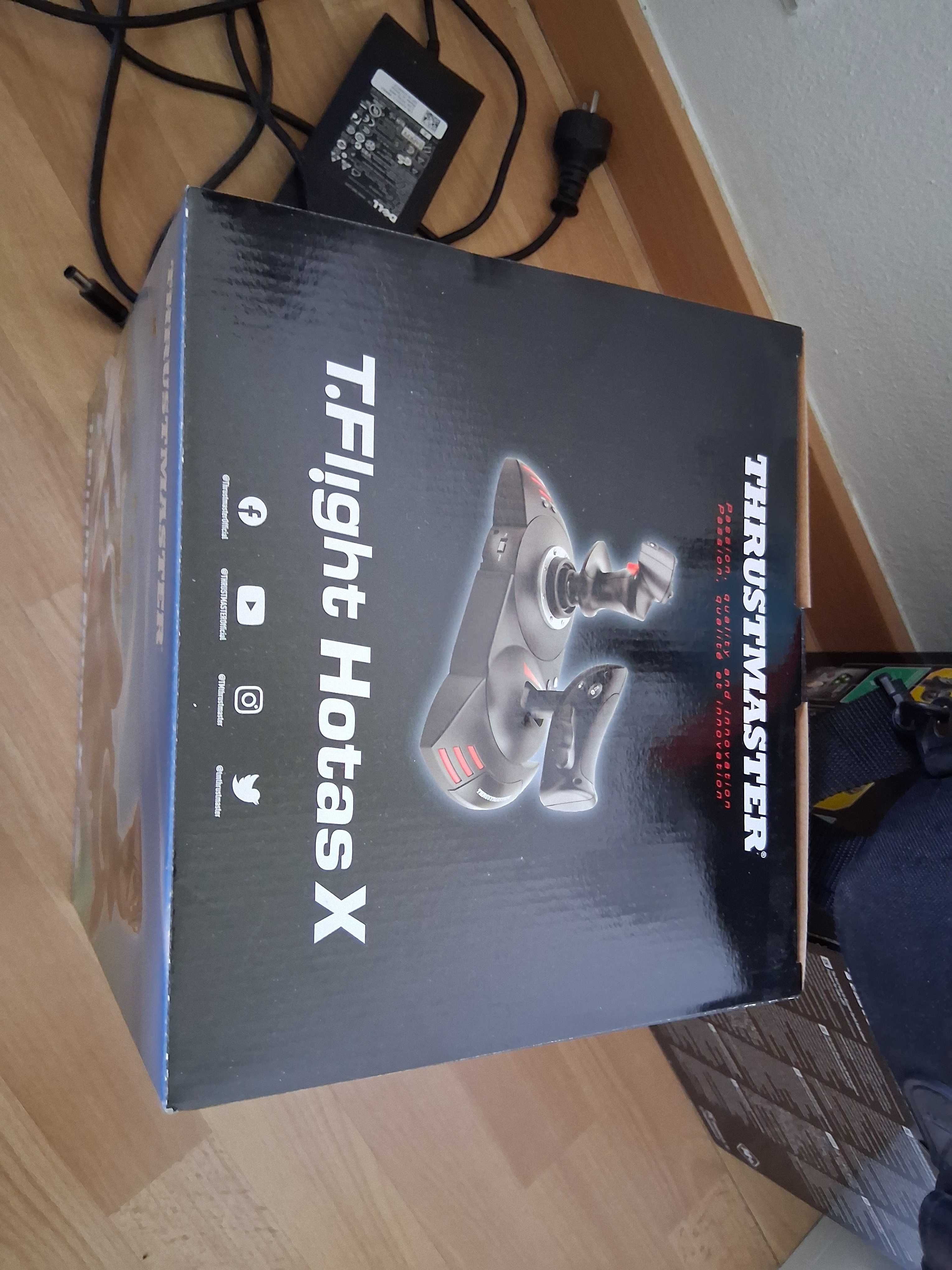 Joystick thrustmaster t flight hotas x