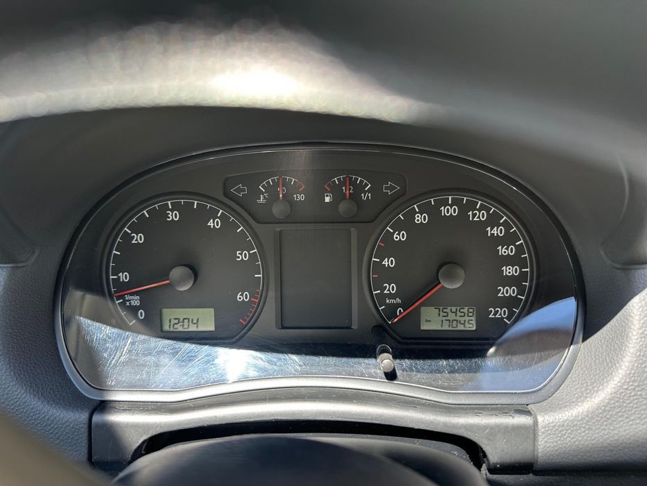 Vw Polo com 80000 km 2002 impecavel