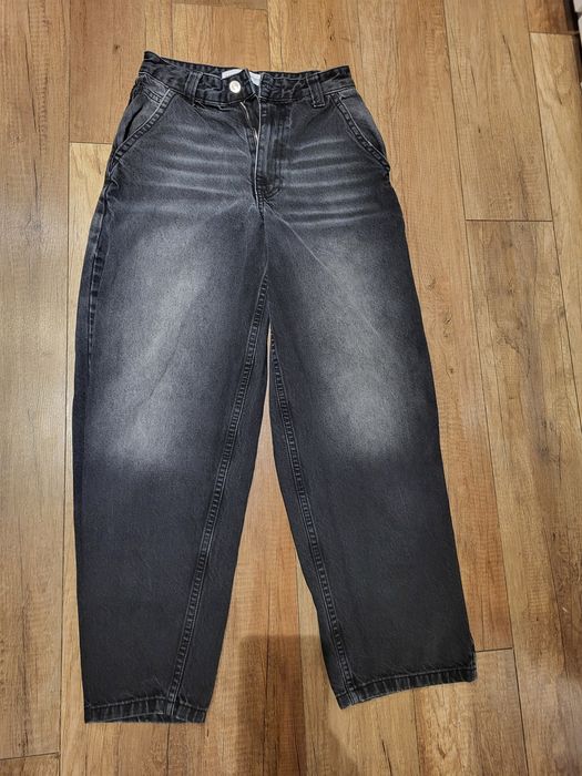 Jeansy Bershka r 32