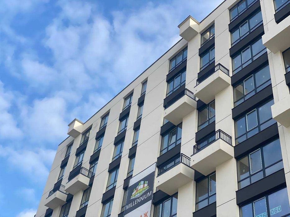 Продаж 1-кімнатної квартири біля озера ЖК Міленіум / Millennium