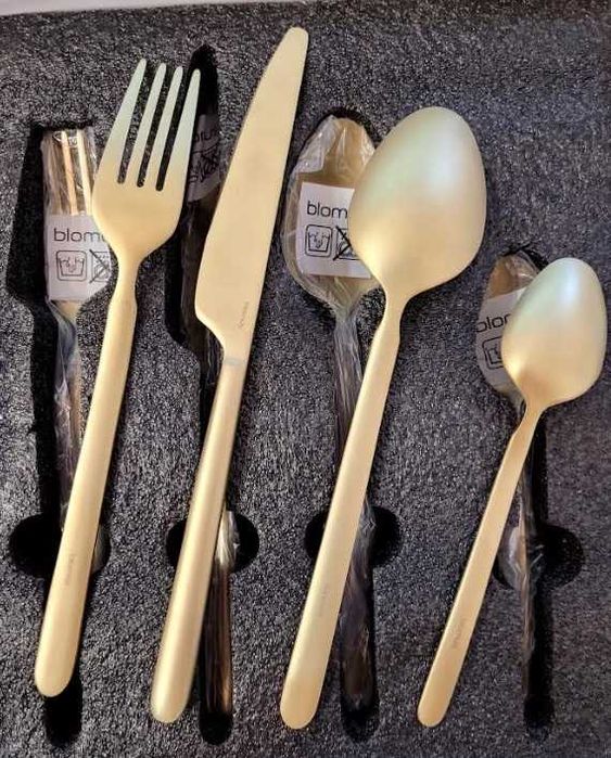Sztućce od Blomus Stella - Cutlery dla 4 osób złoty - satynowy