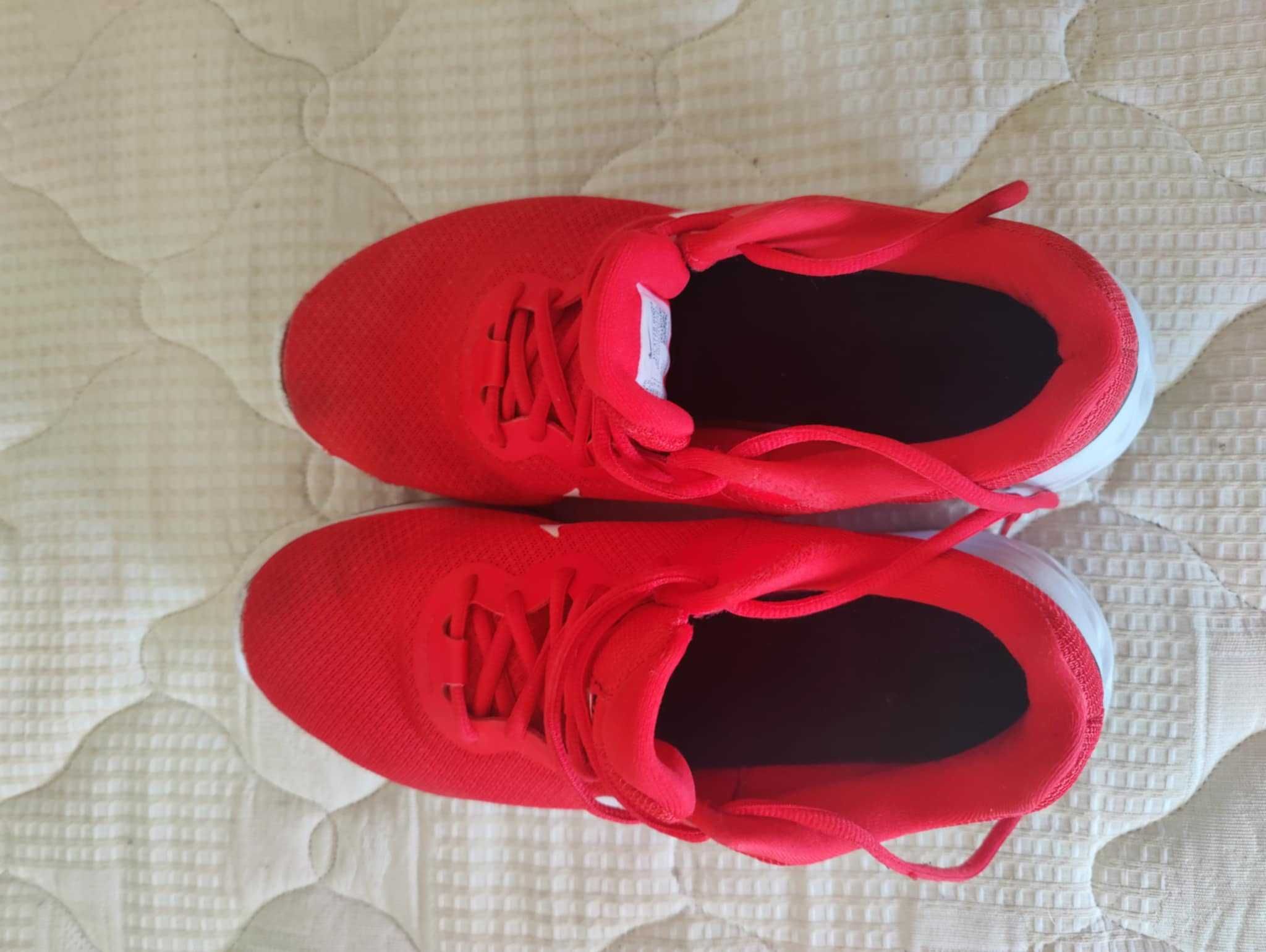 Nike Revolution 6 NN tam 43 em excelente estado RESERVADAS