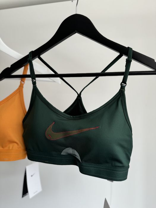 Мякий топ Nike, новий Xs р.