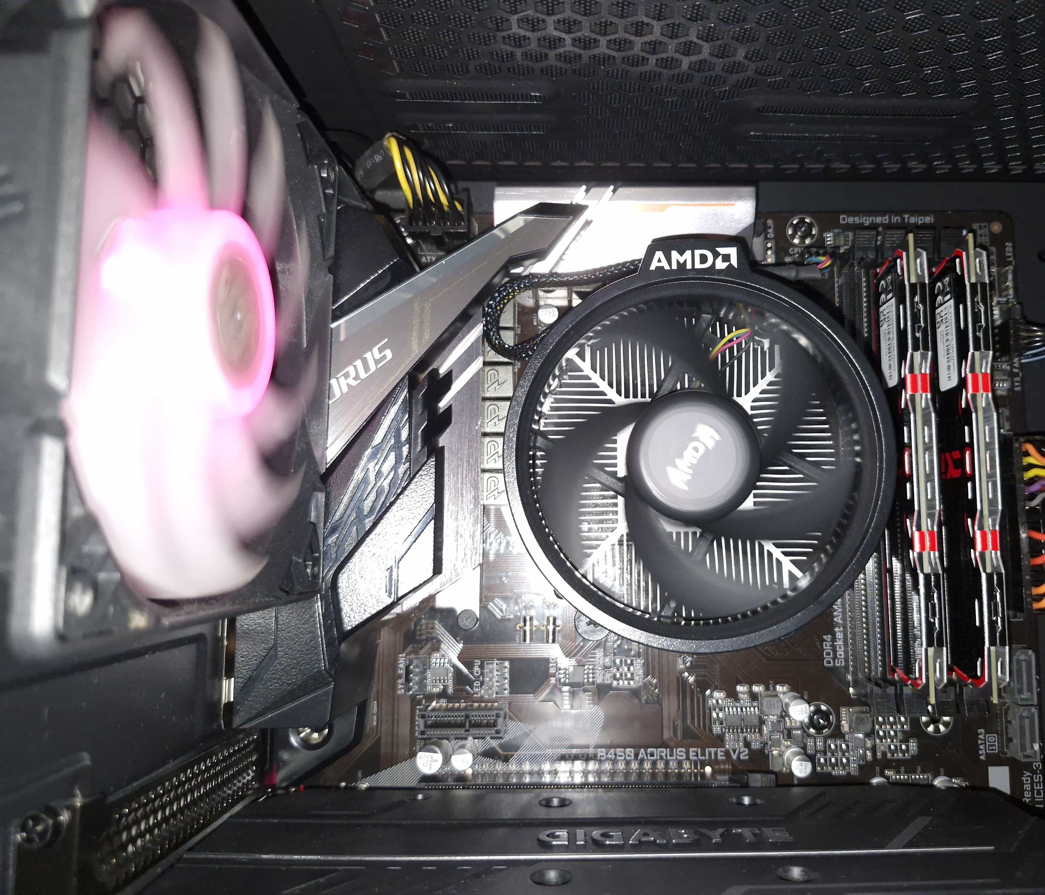 R5 3600, RTX 2060 6GB, 32GB RAM, SSD M.2 512GB, B450 AORUS ELITE V2