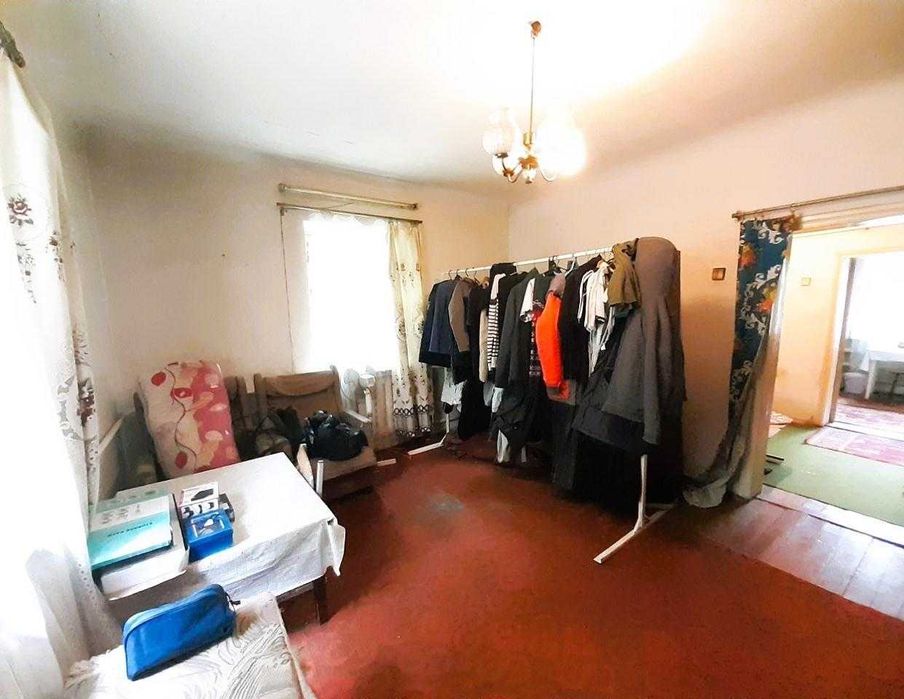 Історичний центр і крапка.