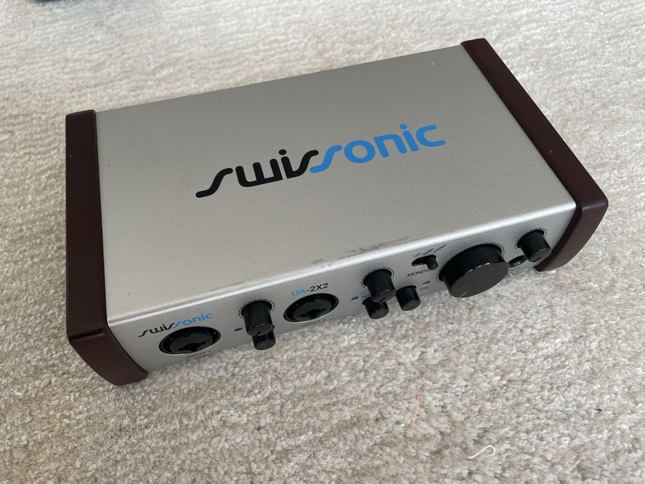 Swissonic UA-212 USB Audio interface Thomann