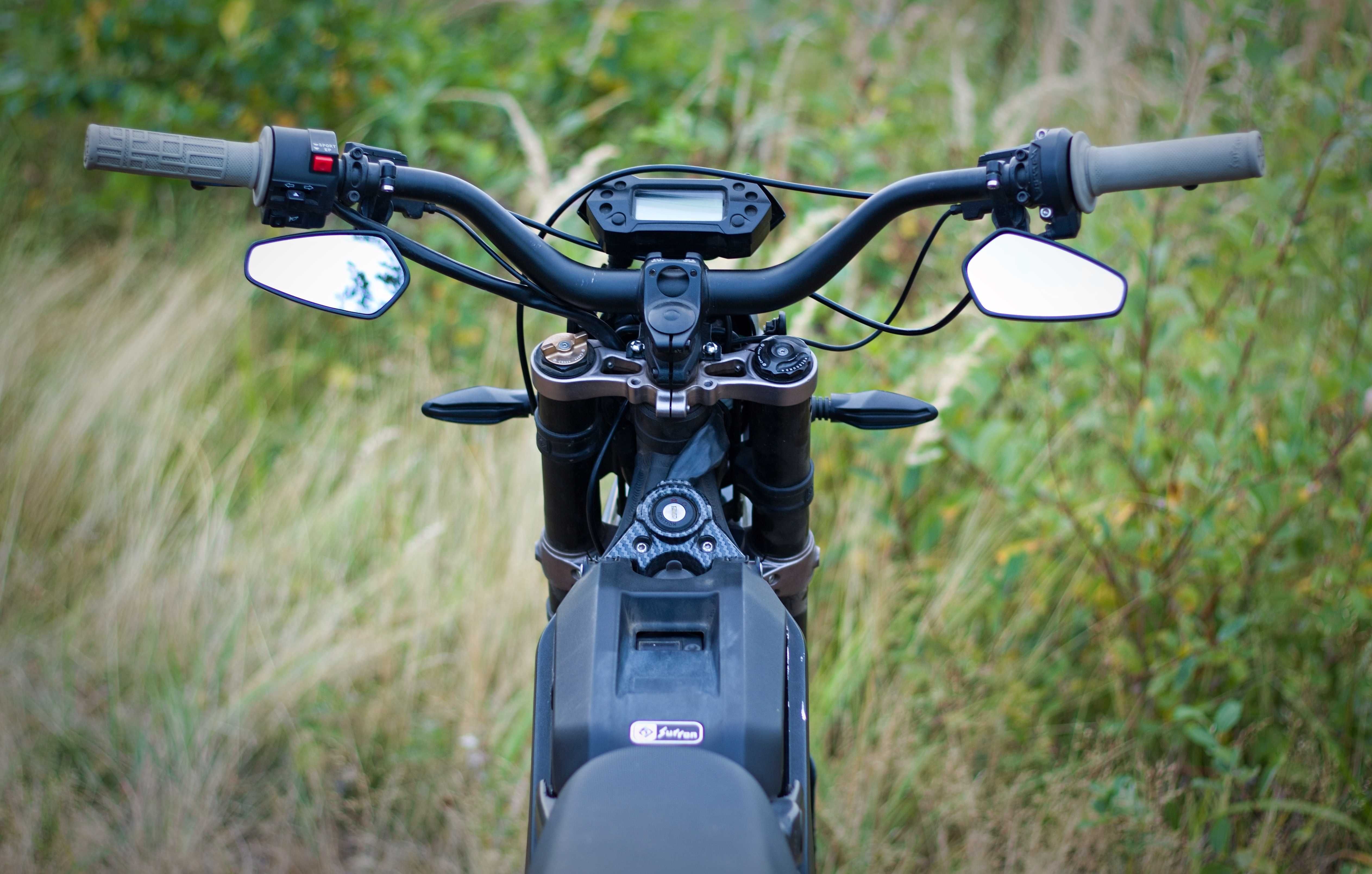 SurRon LightBee L1E