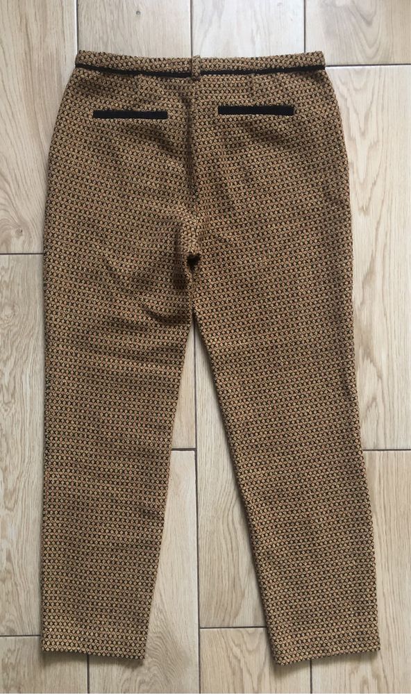 Ciepłe musztardowe spodnie Vero Moda 38
