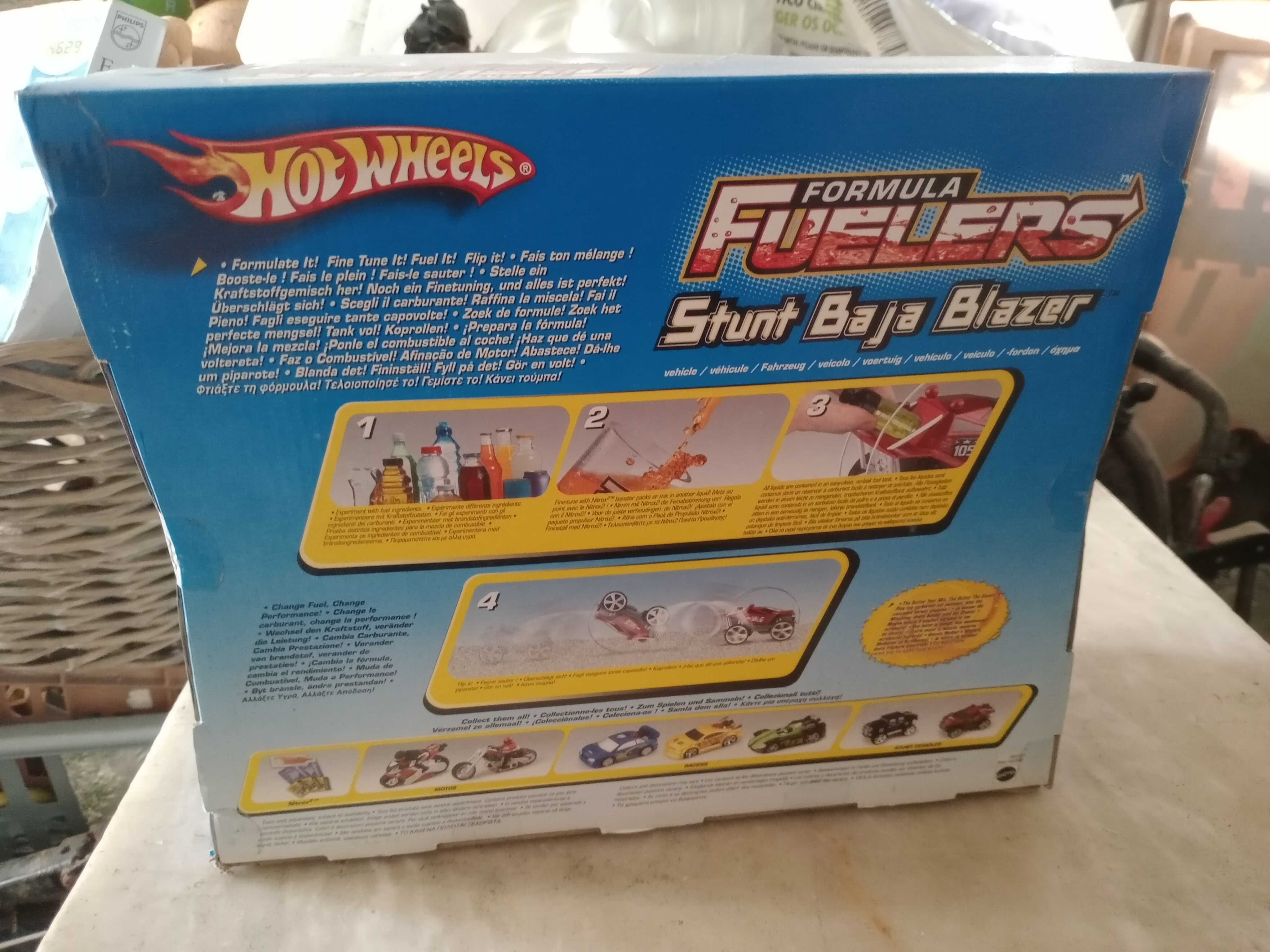 Hot wheels formula fuelers