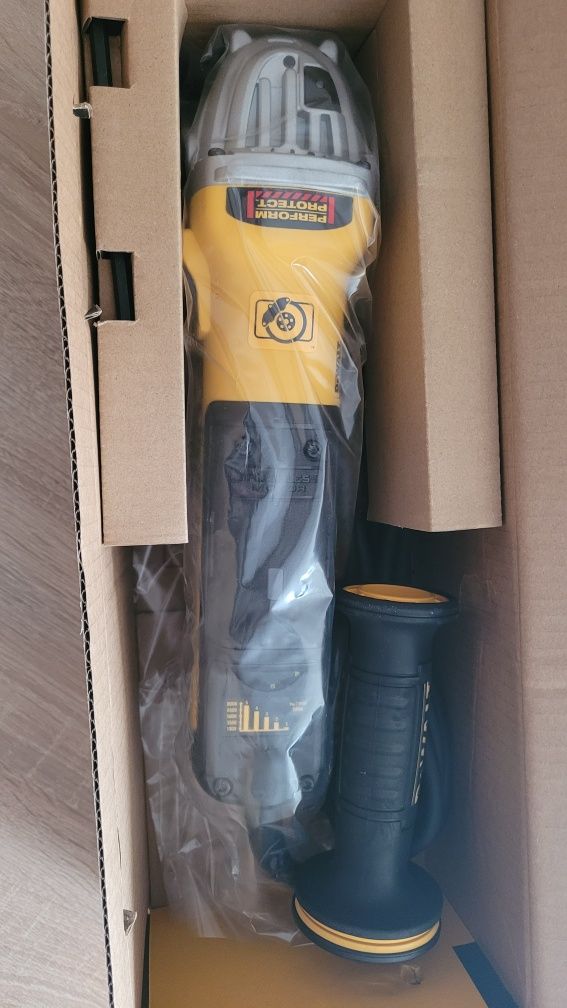 Szlifierka DeWalt DWE4369 QS  1700W