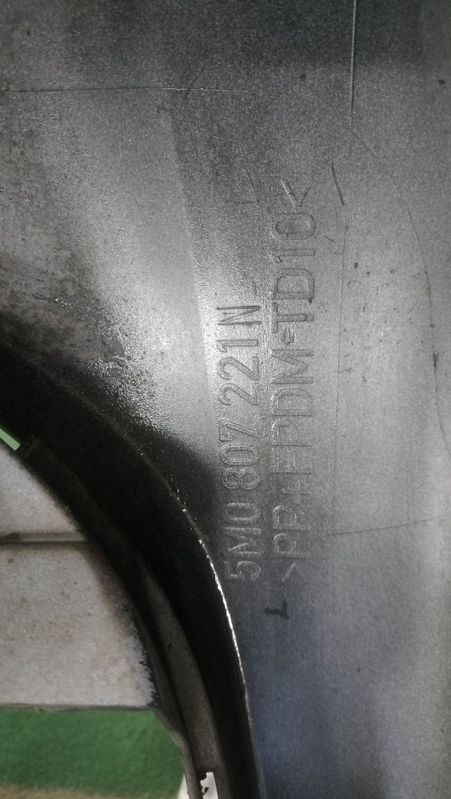 Zderzak golf 6 plus