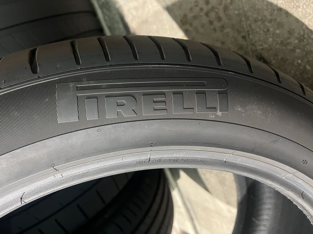 Pirelli 275/45R21 315/40R21 лето