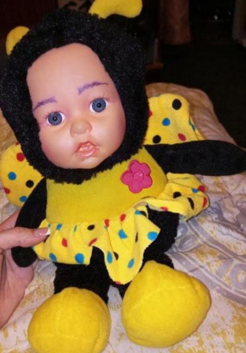 Лялька реборн пчілка