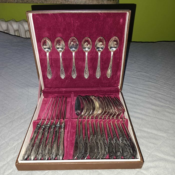 Sztućce posrebrzane wzór rokoko radzieckie