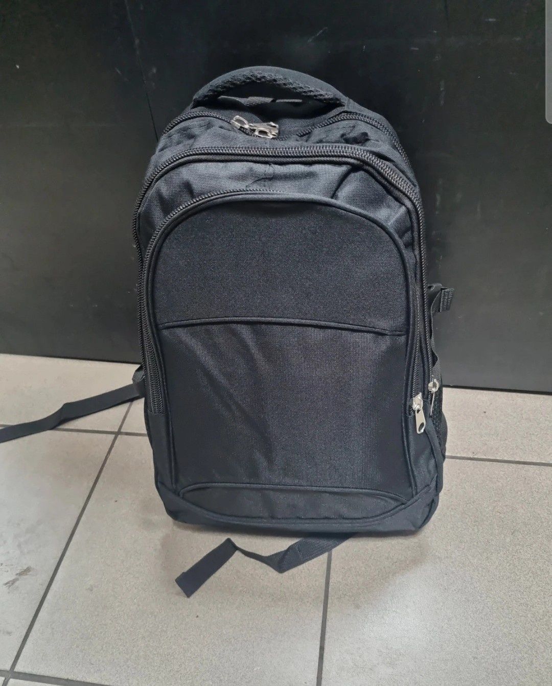 Plecak czarny SUPER wzór, duży