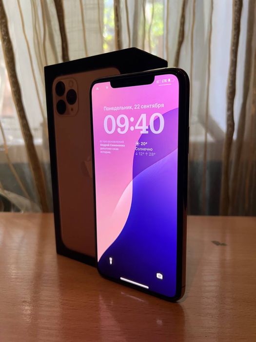 Iphone 11 Pro Max в золотистом цвете