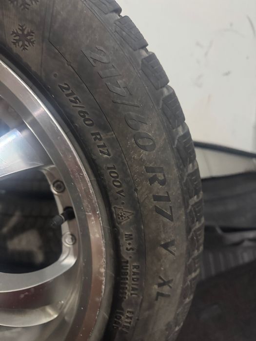 Зимові колеса в зборі 215/60r17 Ніссан Кашкай 5x114.3 Matador 2021 р