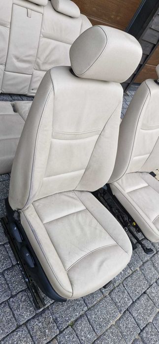 Fotele skóry BMW 3 E90 grzane.