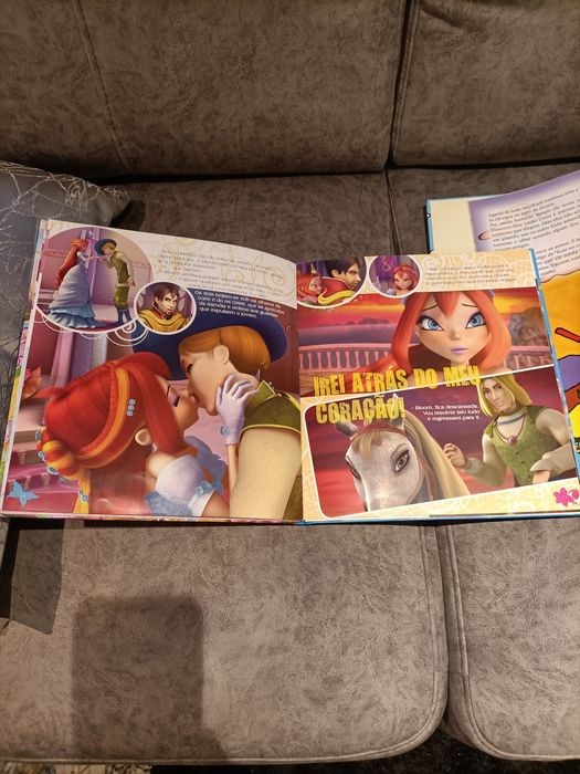 Livros infantis como novos