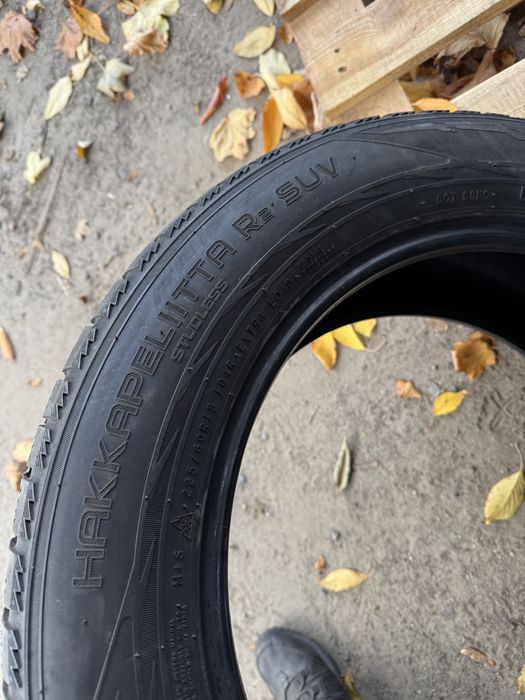 225 60 18 Nokian Hakkapeliitta