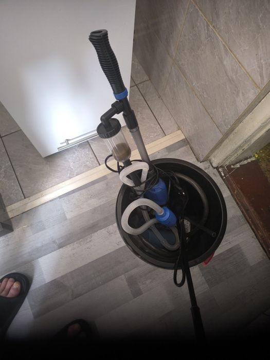 Sprzedam Akwarium 60l z całym zestawem.