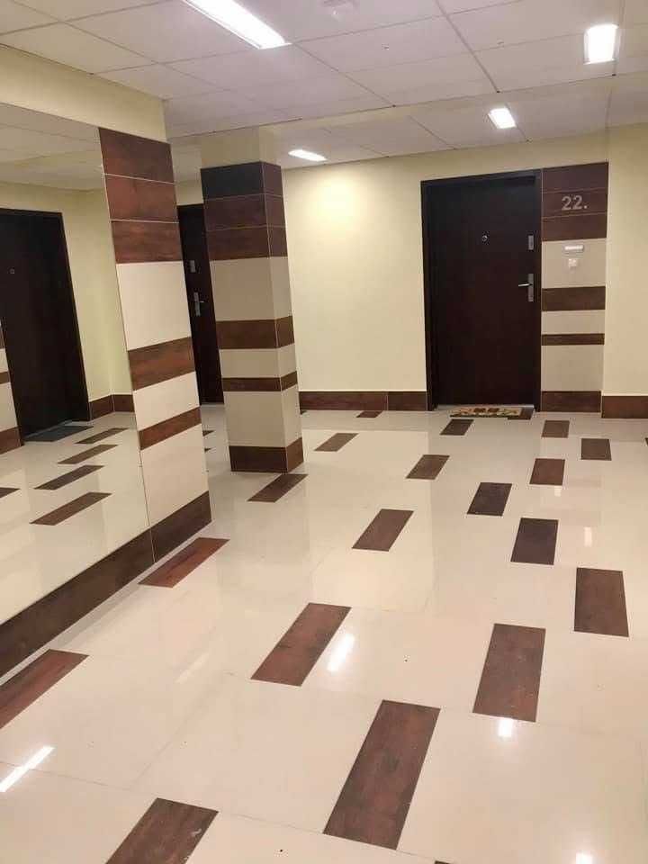 Luksusowe mieszkanie w nowym apartamentowcu.