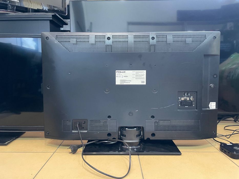 Телевізор FinluX 32FLYR125BHU без смарту