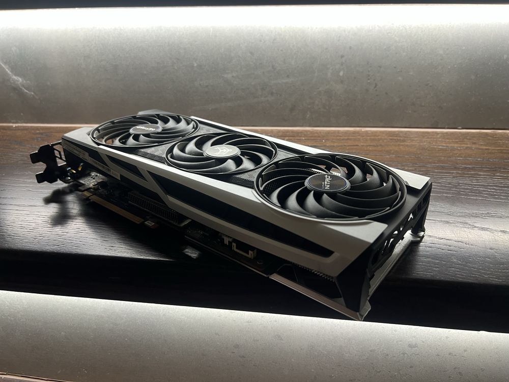 Відеокарти Sapphire Radeon RX 6700 XT