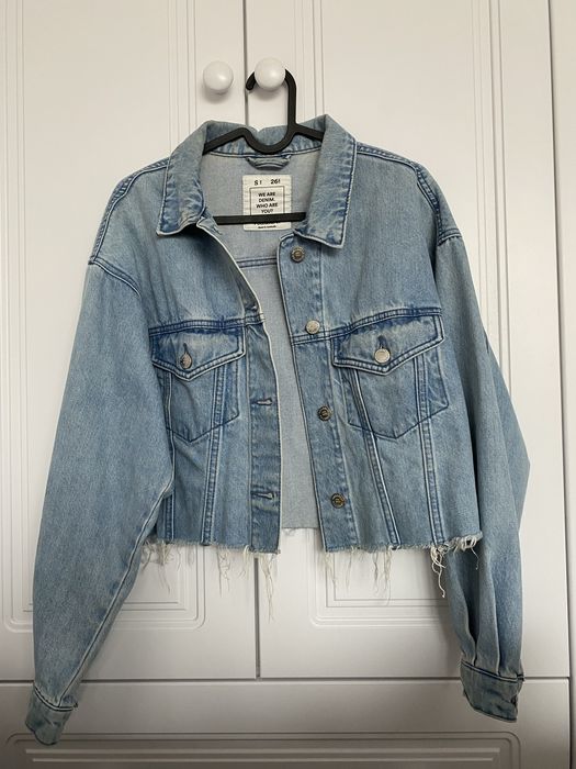 Jeansowa niebieska kurtka