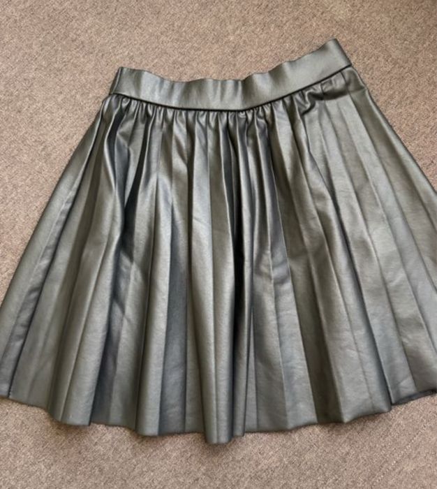 Zara юбка еко шкіра шкільна