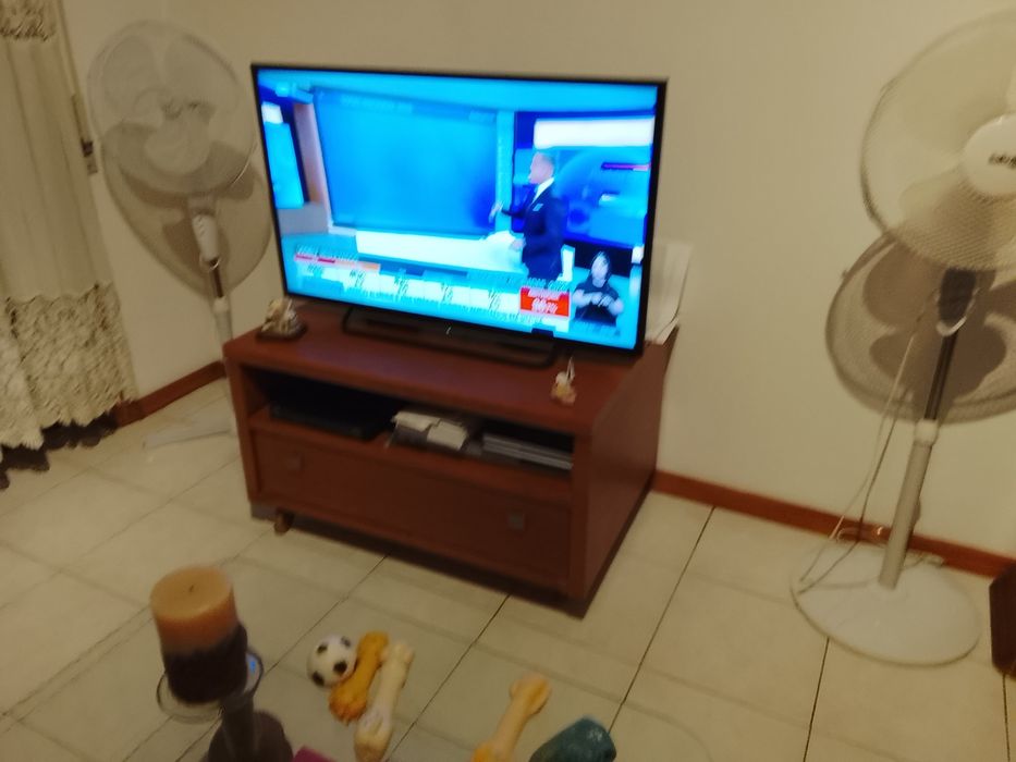 Mesa de TV e mesa de centro