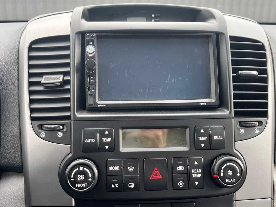 Продам  Kia Carnival 2006. Можна в розстрочку, під викуп.