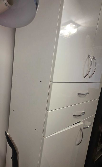 Szafka łazienkowa slupek biala lakierowana 2,23x70x42 cm